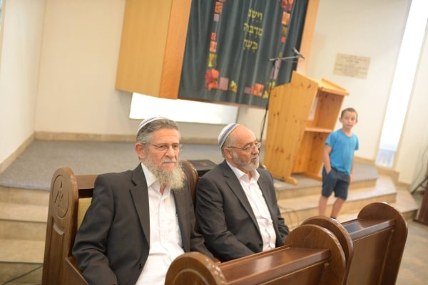 הרב שילת והרב סבתו