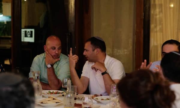 הברנזה במסעדה