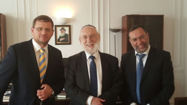 הרב גוגנהיים, הרב אלגאזי, גאל גרינוולד צילום: Alain Azrain ברנז'ה